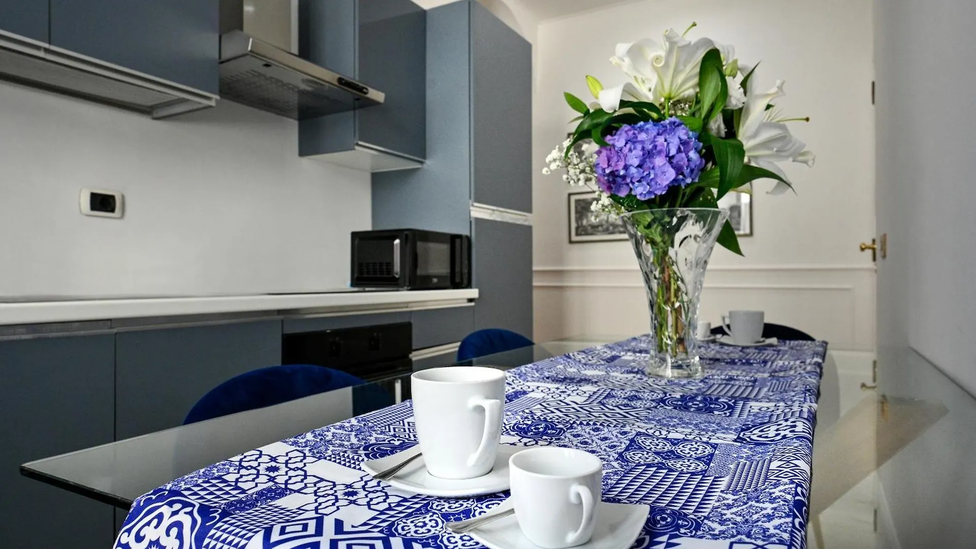 Royal Blue - Holiday Apartment 로마